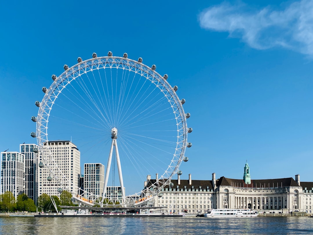 The London Eye Ferris Wheel